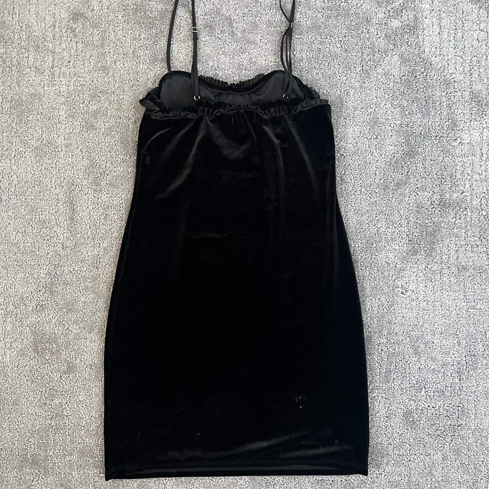 Urban Outfitters Black Velvet Slip Mini Dress - Picture 4 of 5